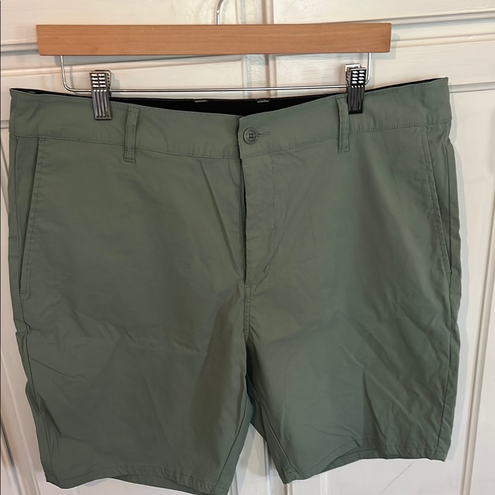 Men's Green Shorts